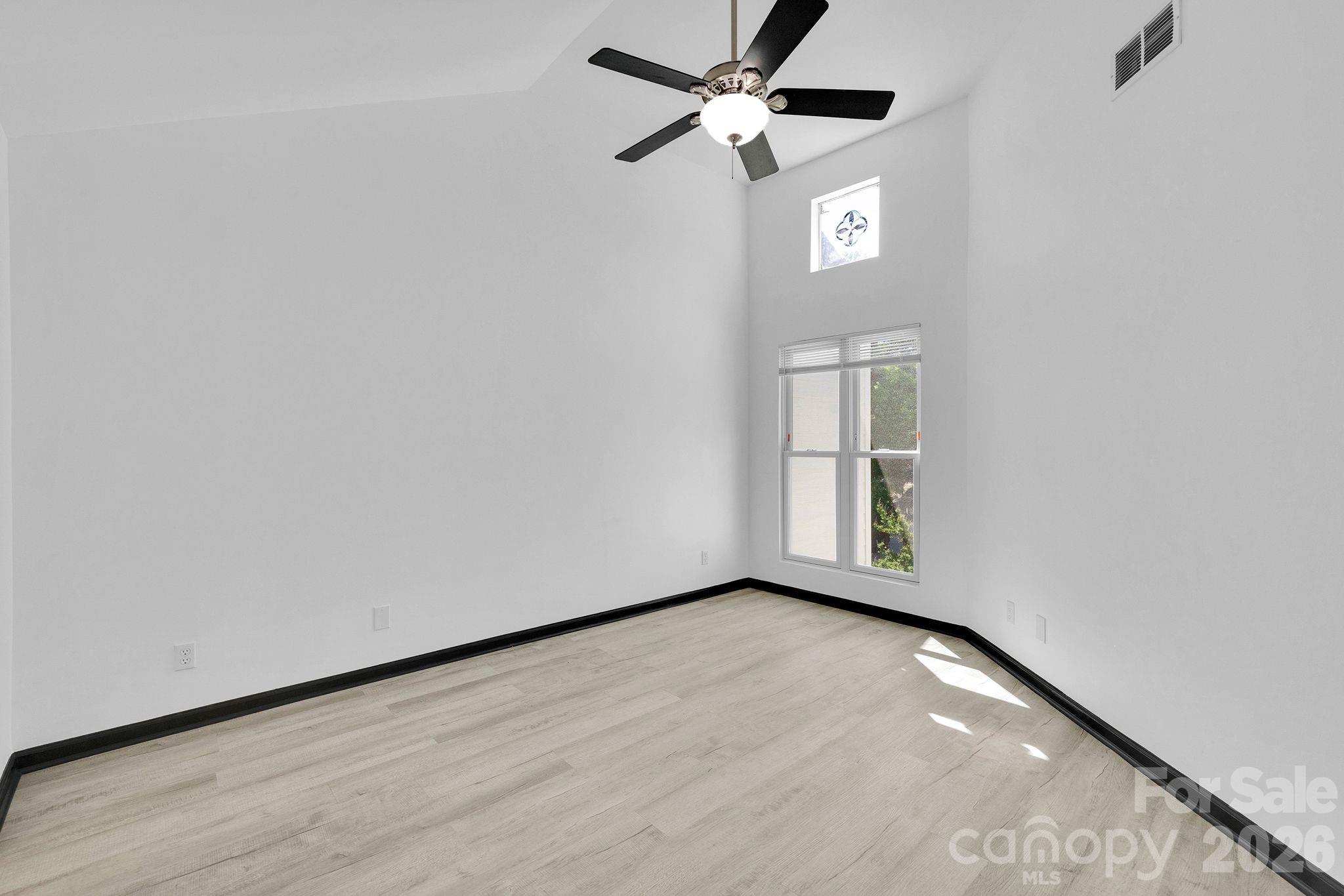 Vineyard Point - Residential