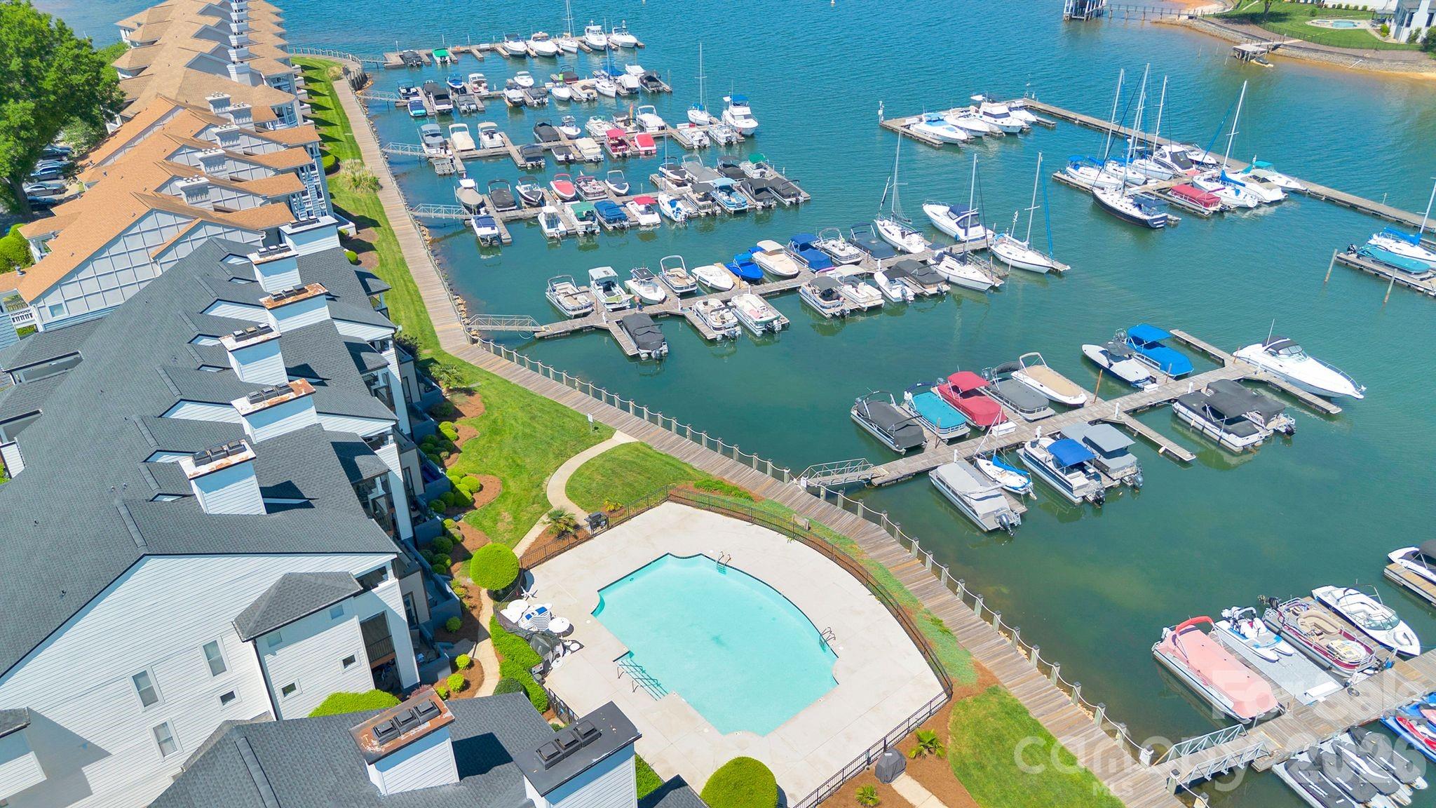 Vineyard Point - Residential