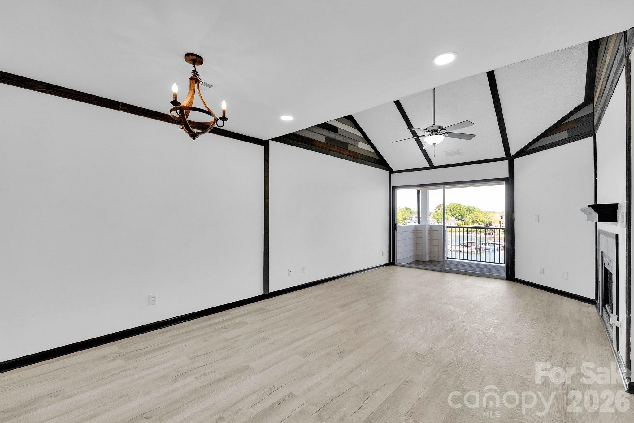 Vineyard Point - Residential