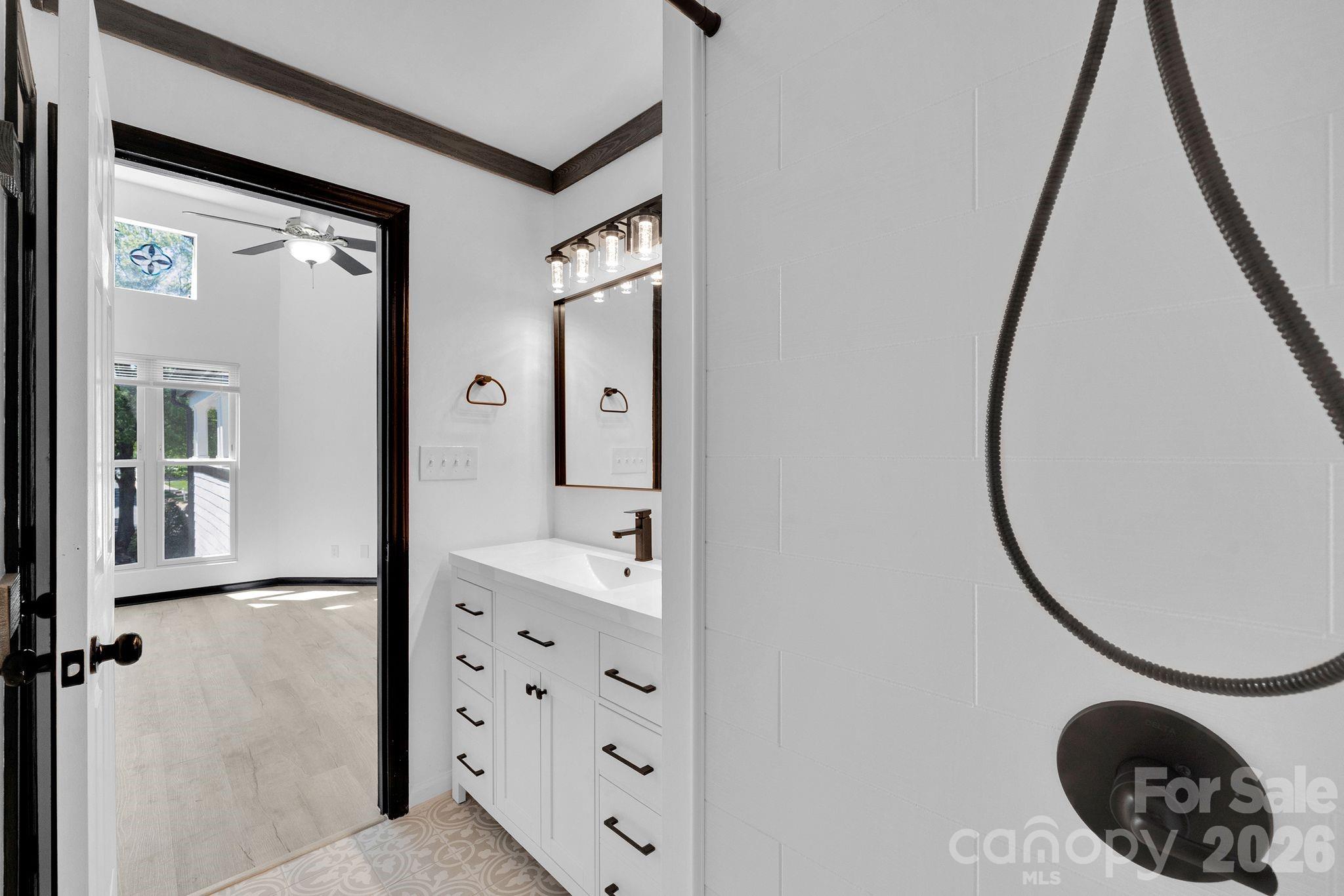 Vineyard Point - Residential