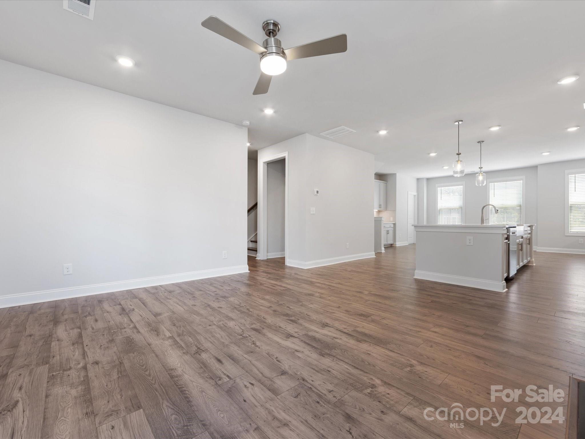 Roseglen - Residential