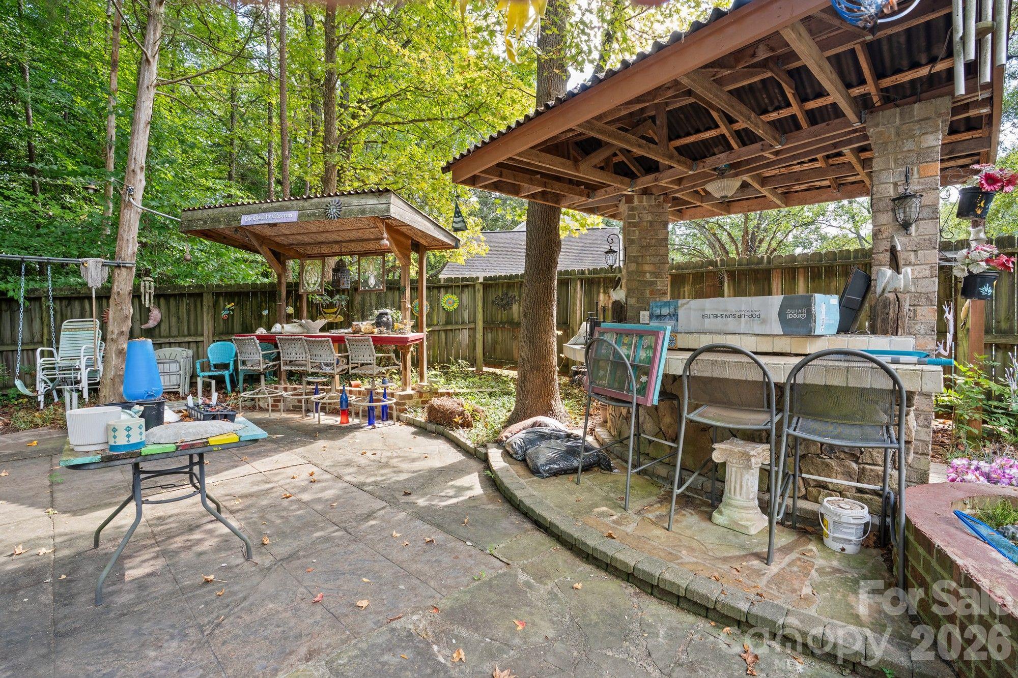 11210 Walking Horse Lane