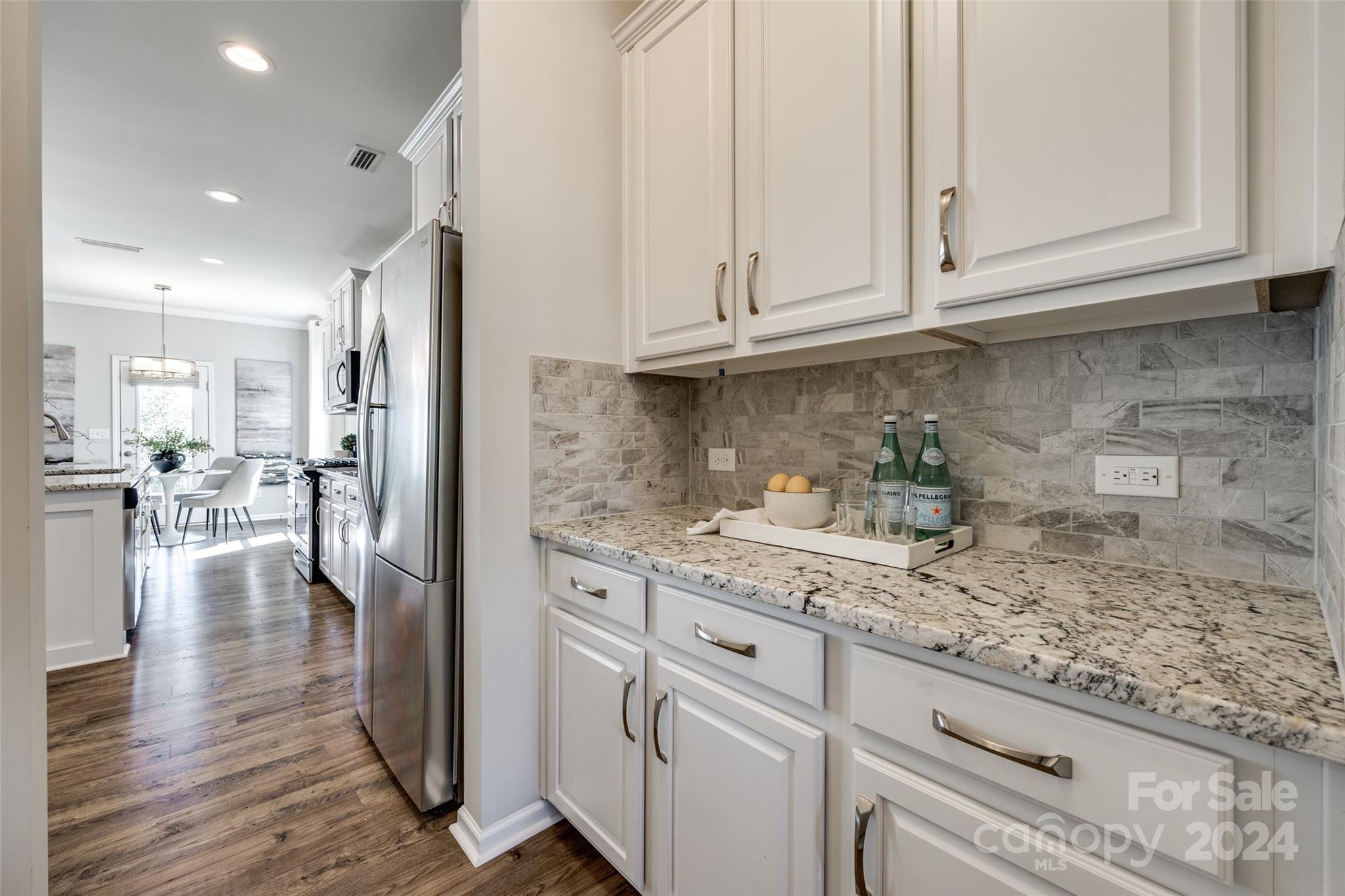 Lake Ridge - Residential