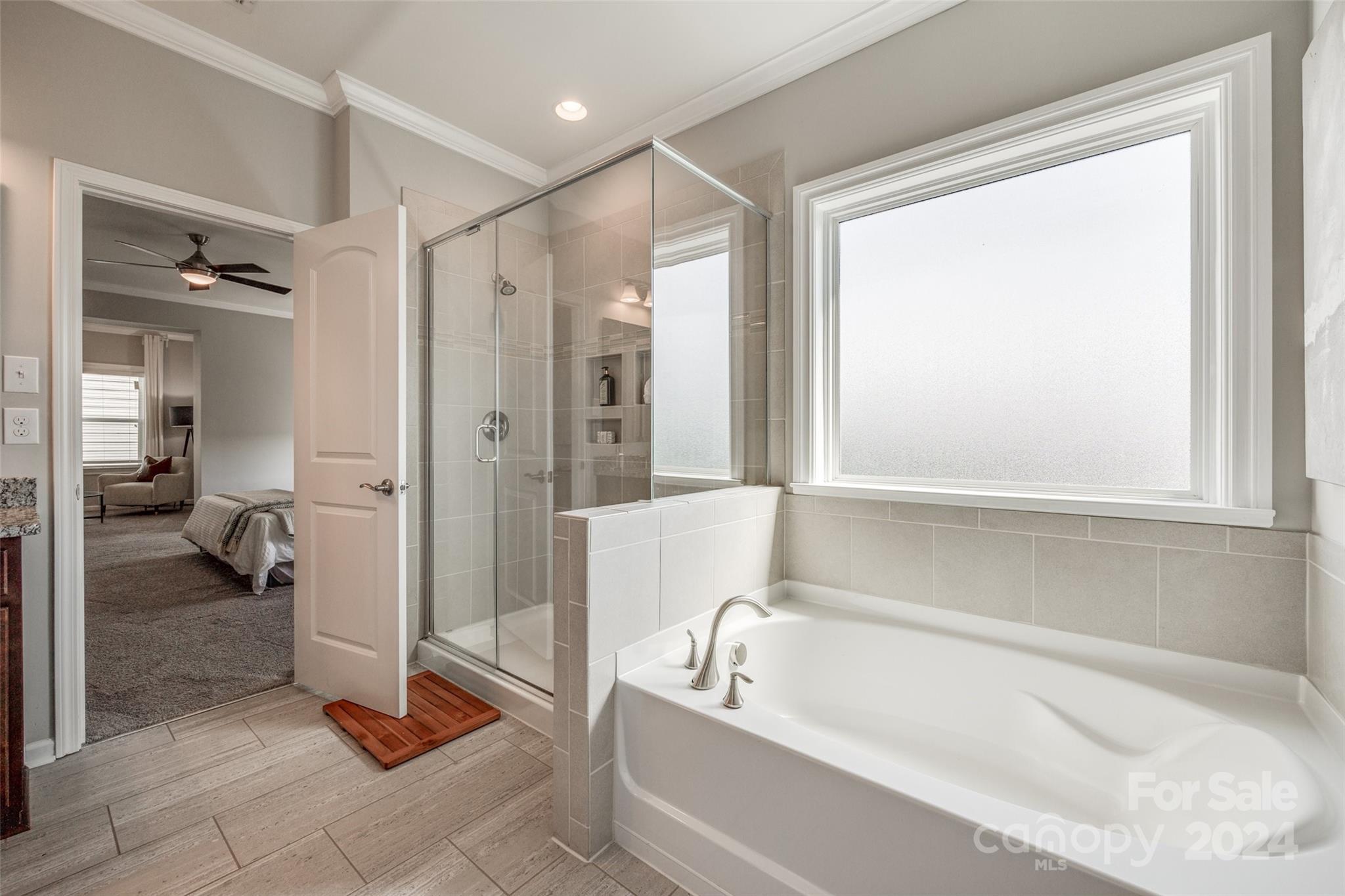 Lake Ridge - Residential