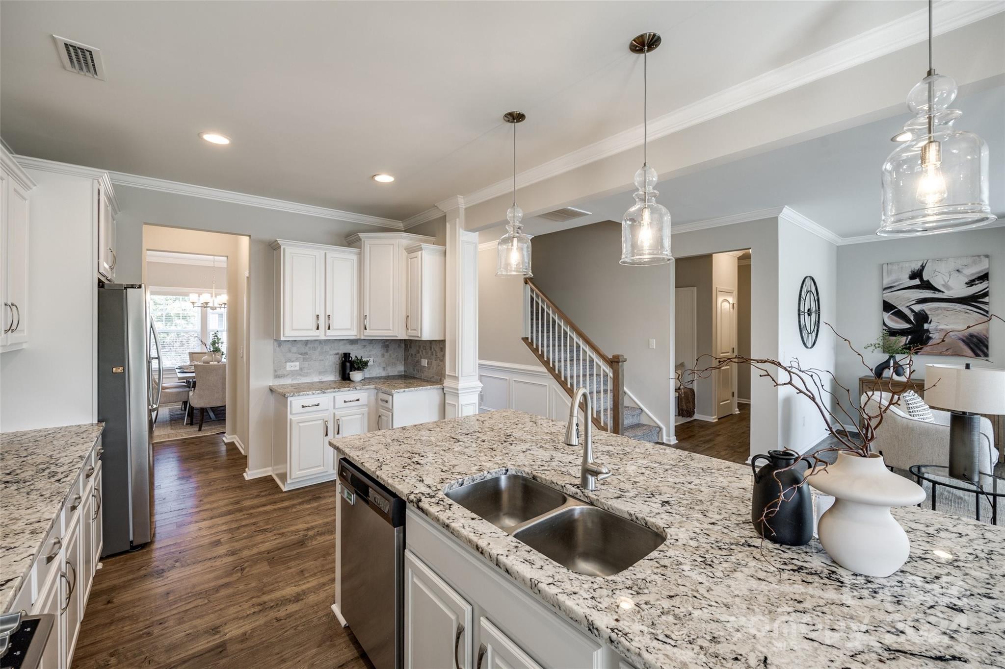 Lake Ridge - Residential