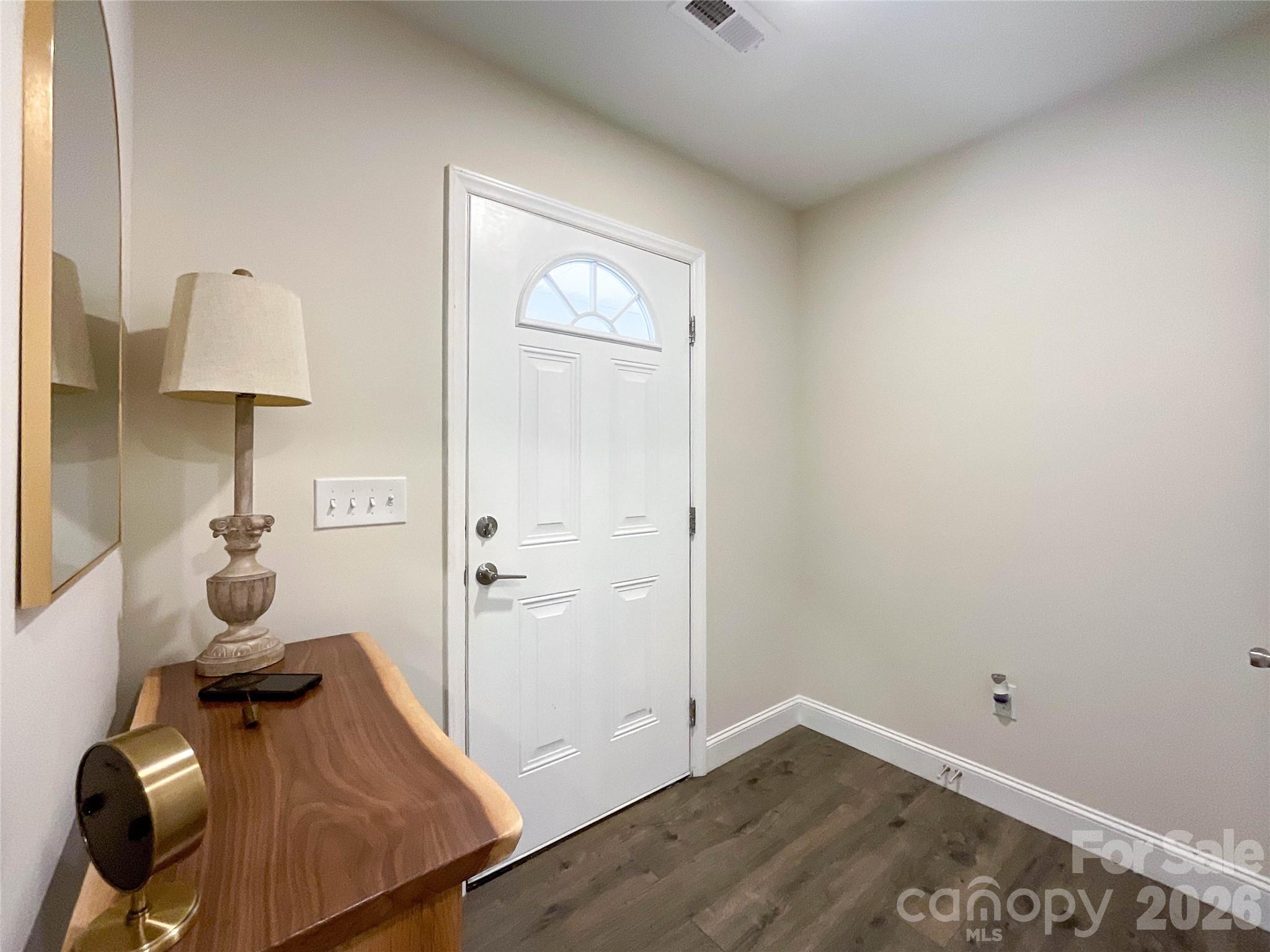 404 White Store Road