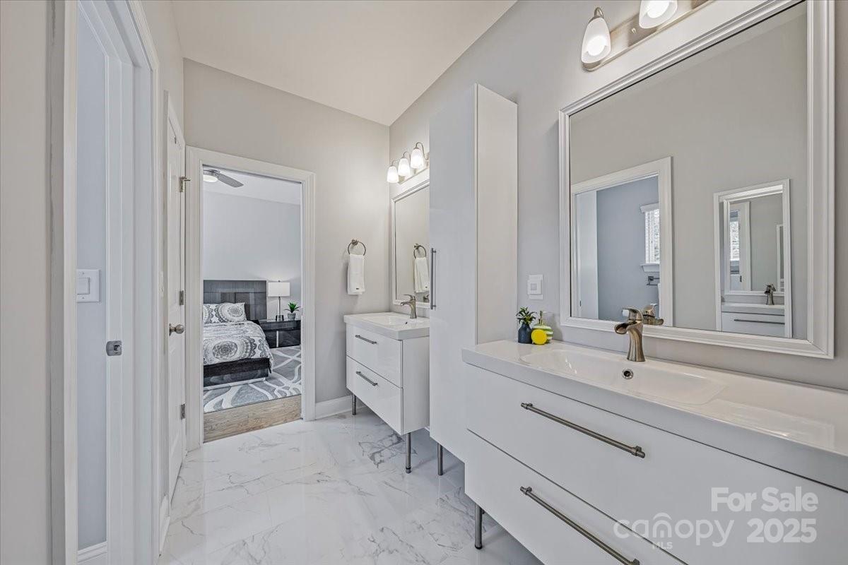 Barber Rock - Residential