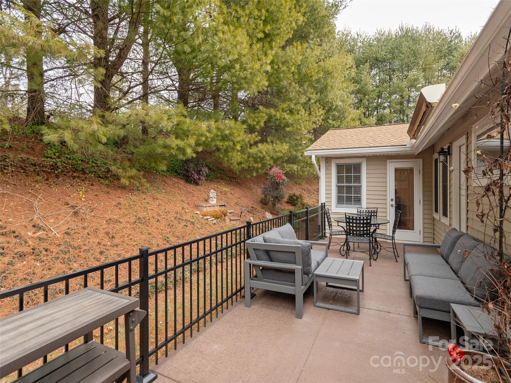 Saddlebrook - Residential