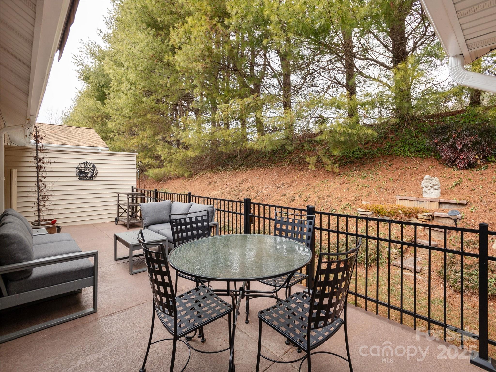 Saddlebrook - Residential