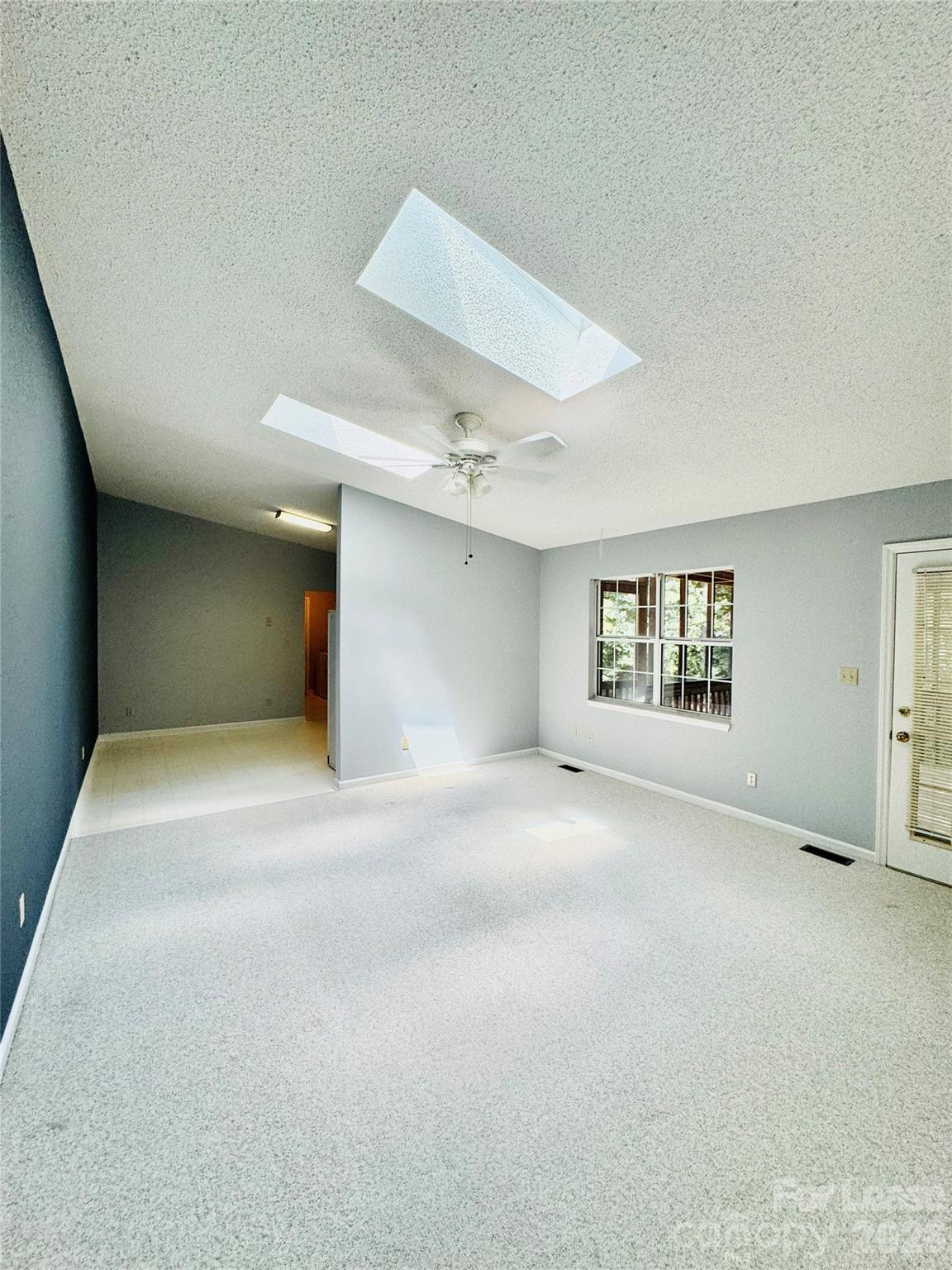 3530 Mellon Drive - Photo 3