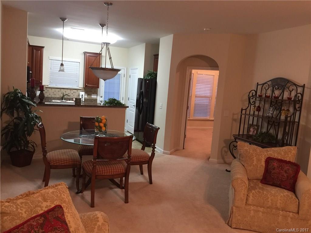 Ridge Pointe - Residential