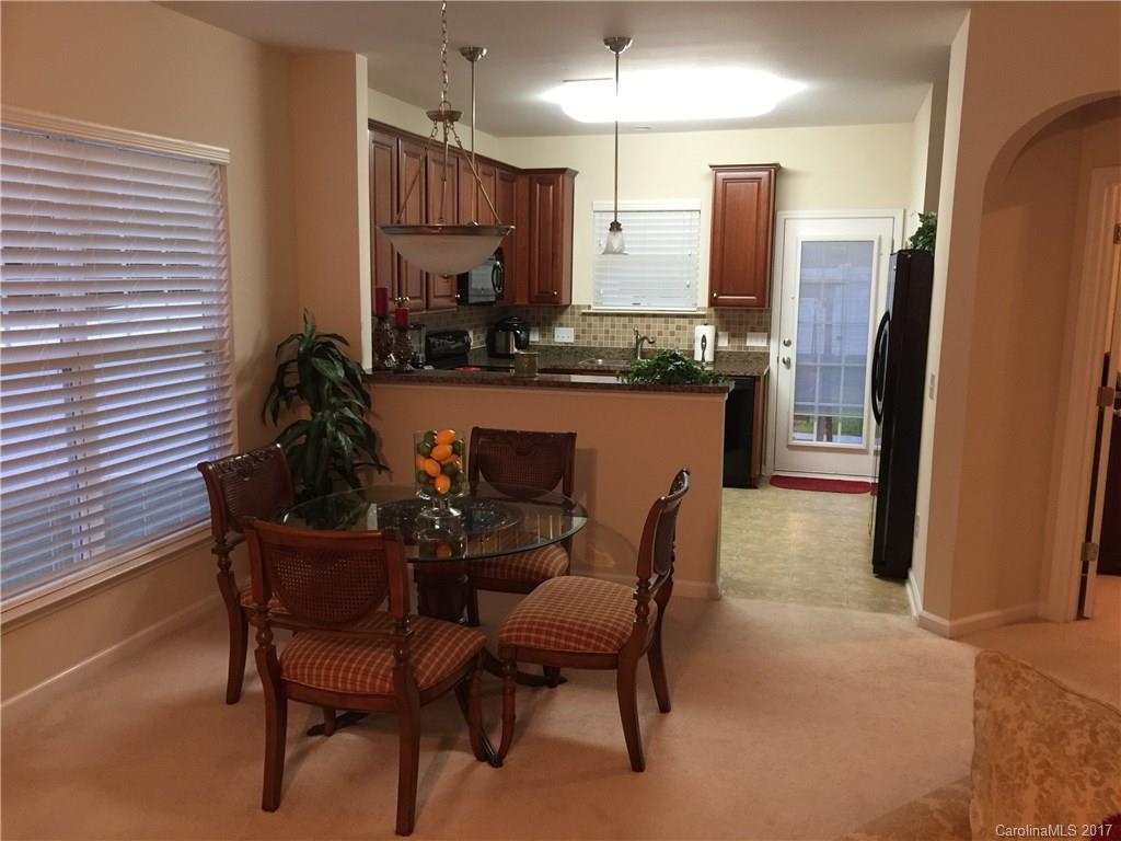 Ridge Pointe - Residential