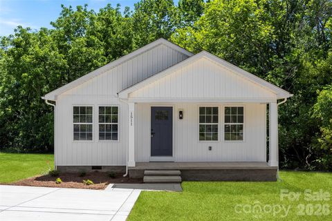 1511 W Horah Street Salisbury NC 28144