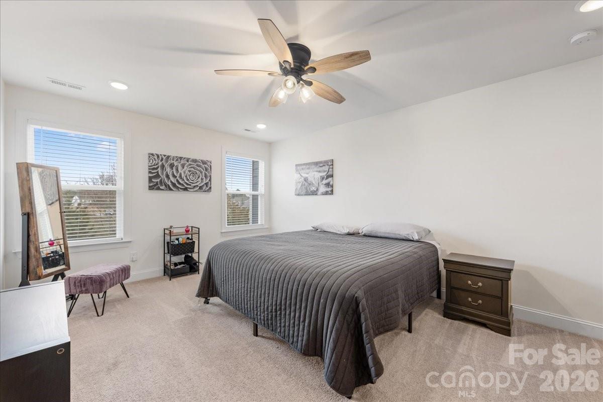 The Townhomes at McKee Glen - Residential