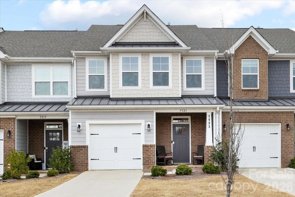 5923 Hampstead Pond Lane