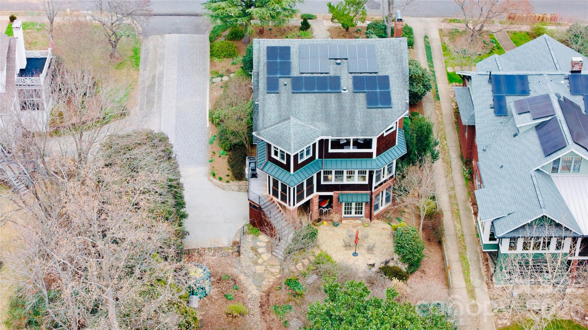 Elizabeth - Residential