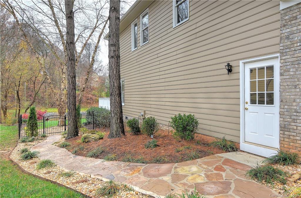 Thornhill - Residential