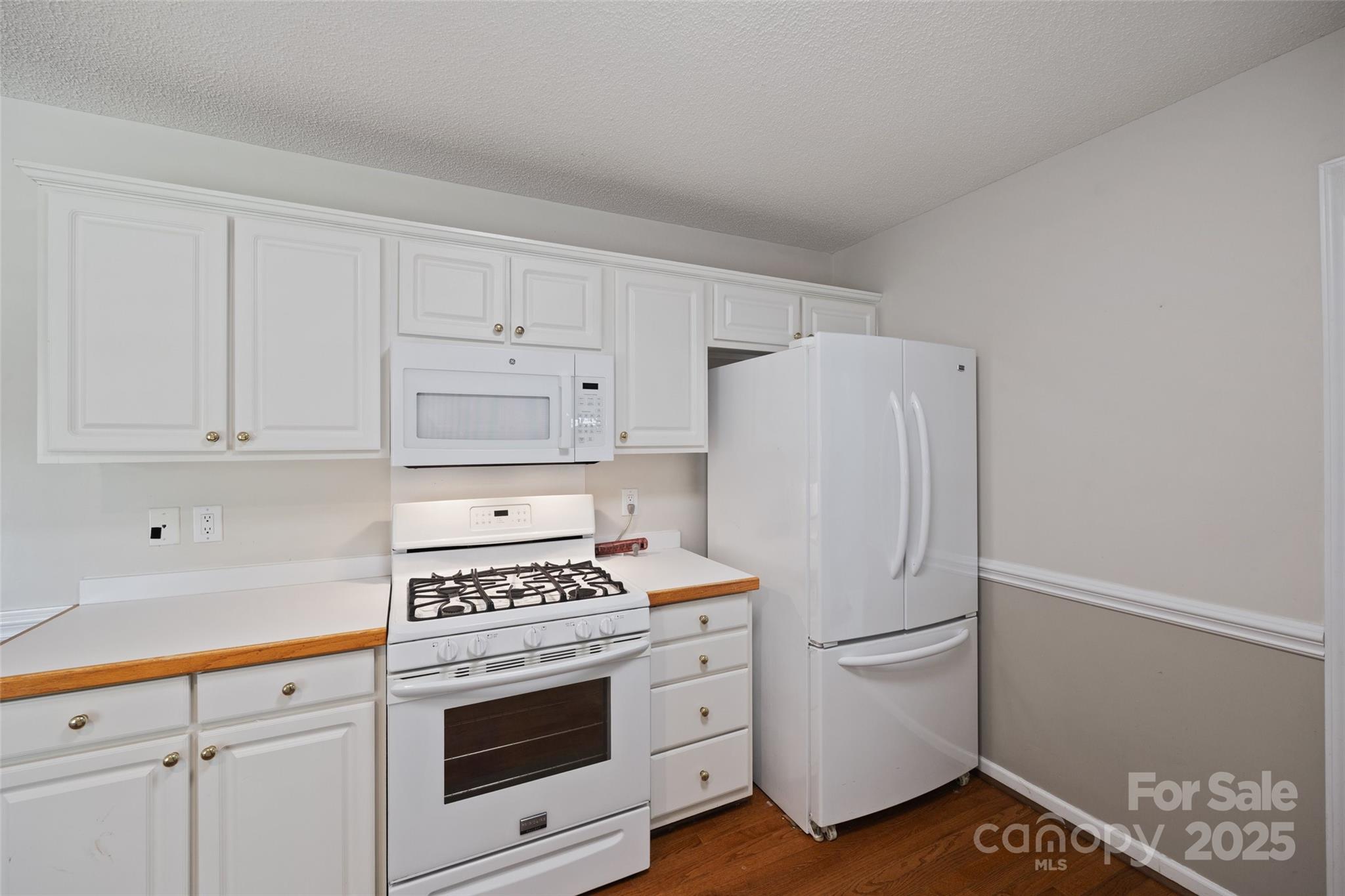 Ole Eastpointe - Residential