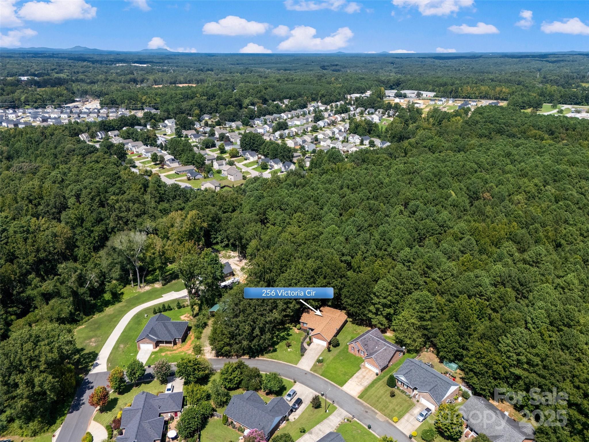 Ole Eastpointe - Residential