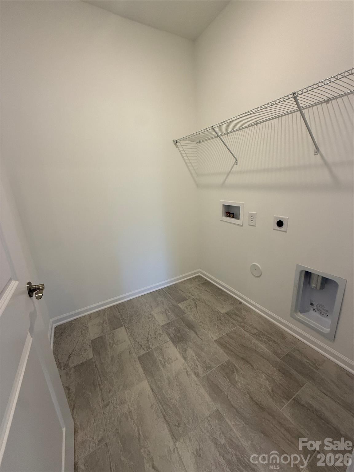 Roselyn - Residential