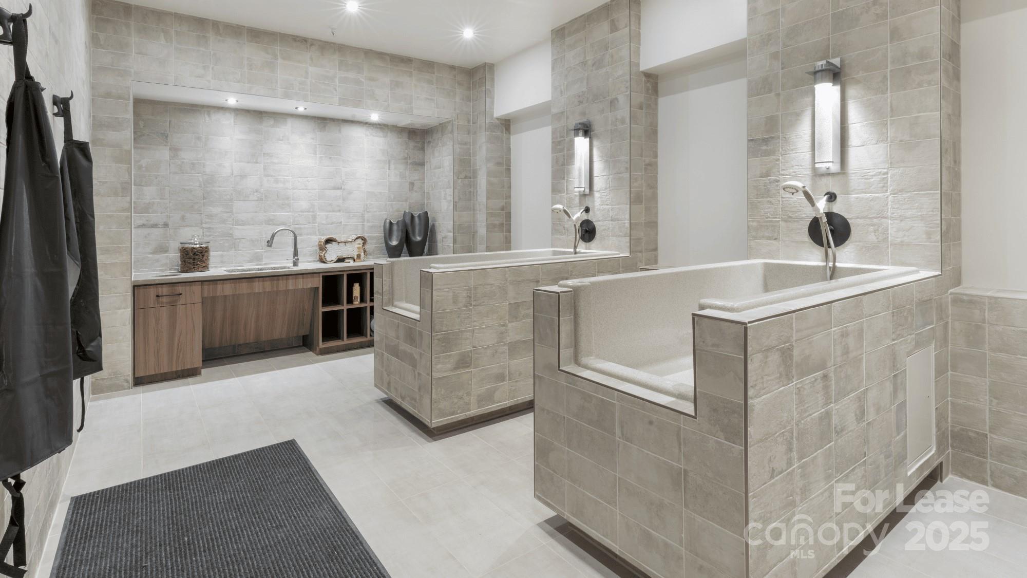 Barclay Downs - Residential Lease