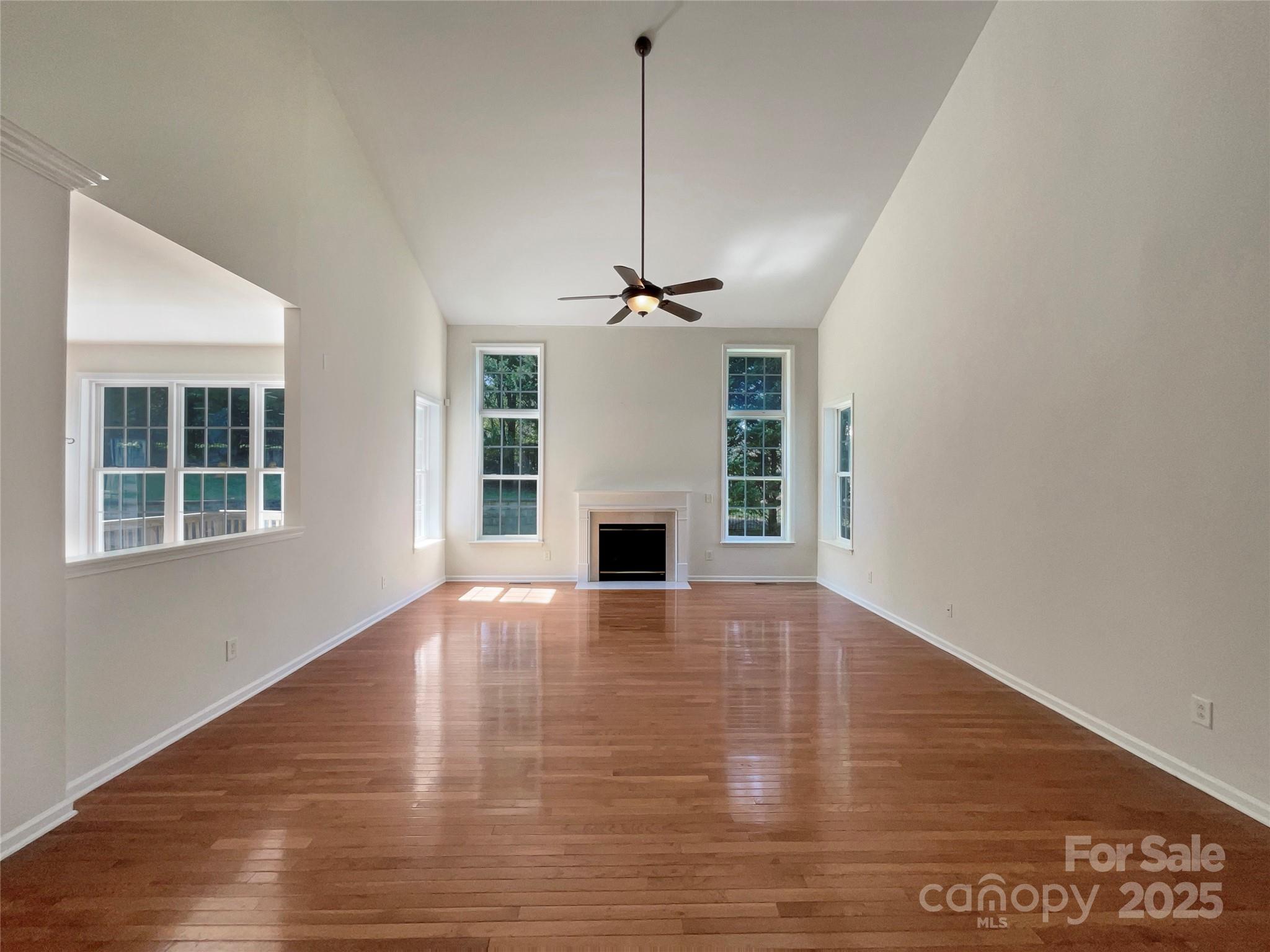 2163 Woodstream Road