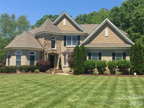 Photo of 209 Red Twig Court, Marvin, NC 28173 (MLS # 4346412)