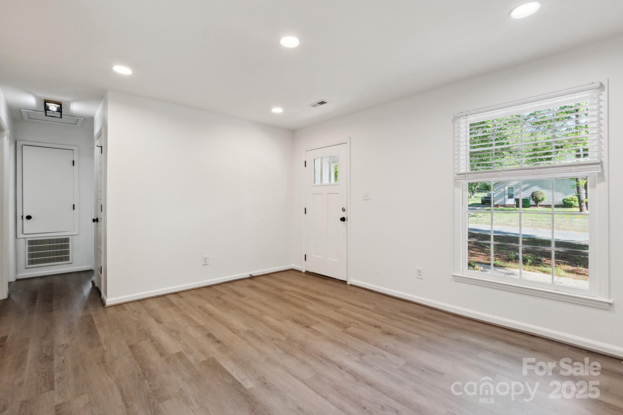 4336 Valeview Lane