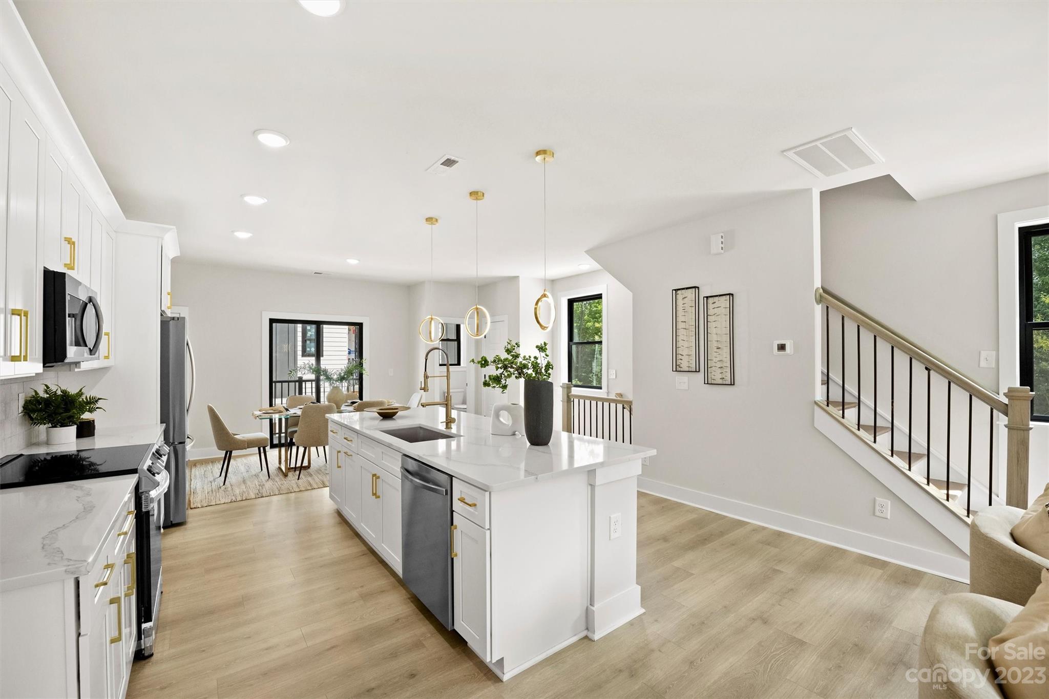 Sardis Woods - Residential