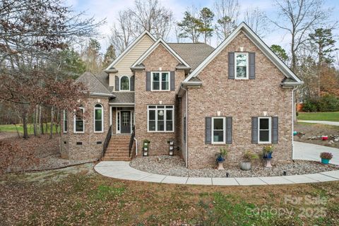 169 Winding Creek Drive Troutman NC 28166