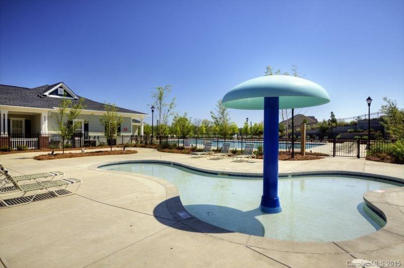 Summers Walk - Residential