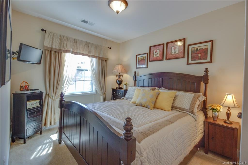 Summers Walk - Residential