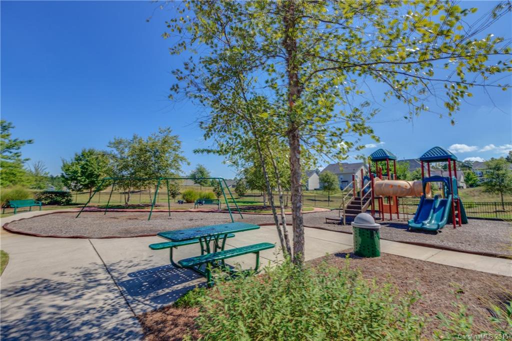 Summers Walk - Residential