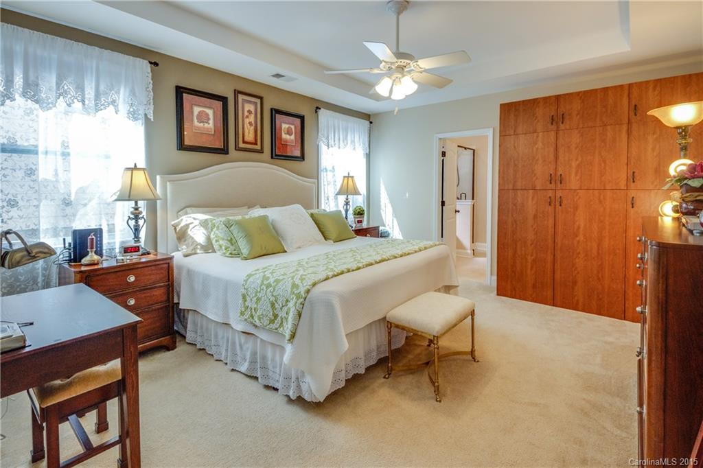 Summers Walk - Residential