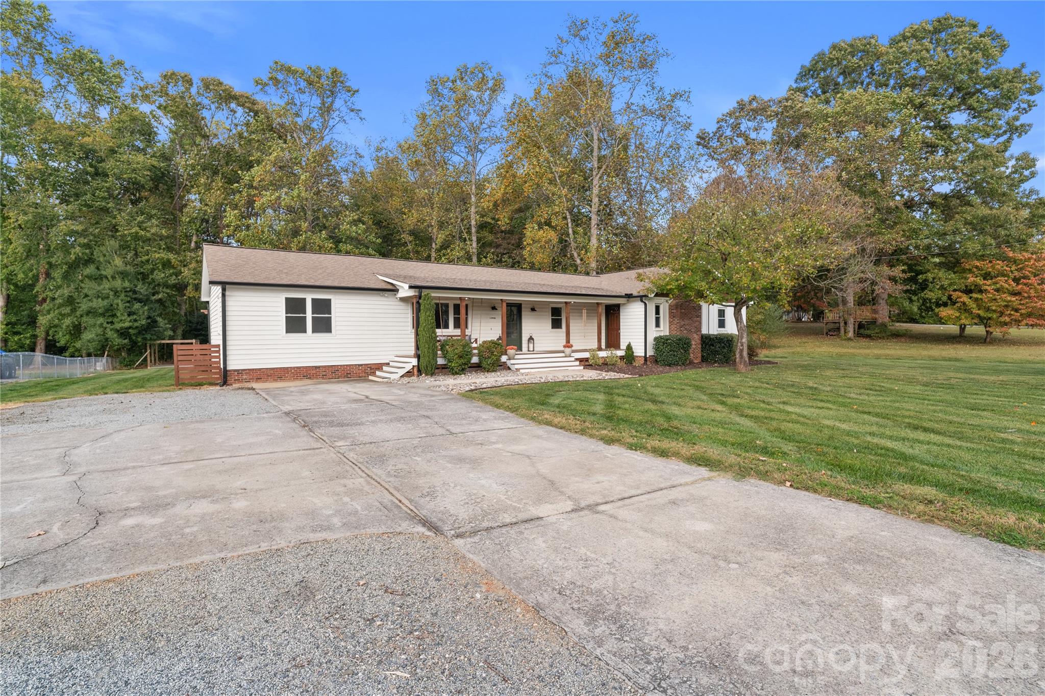1335 Blacksnake Road