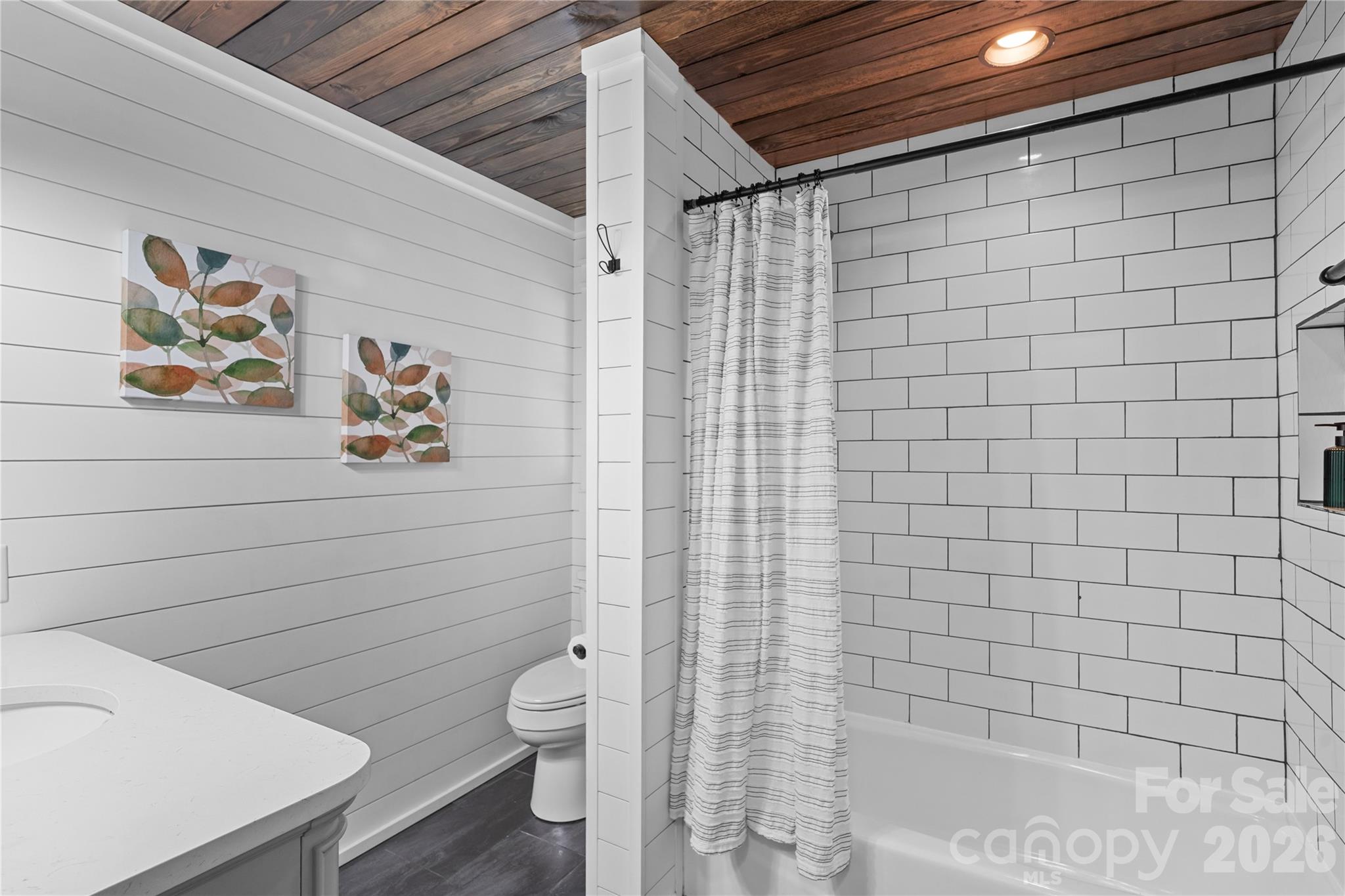 Farmwood Acres - Residential