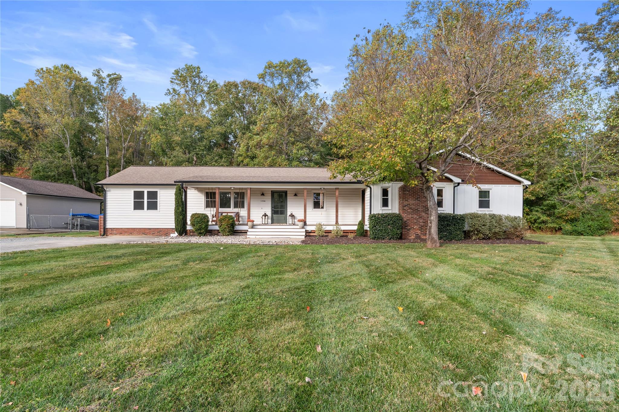1335 Blacksnake Road