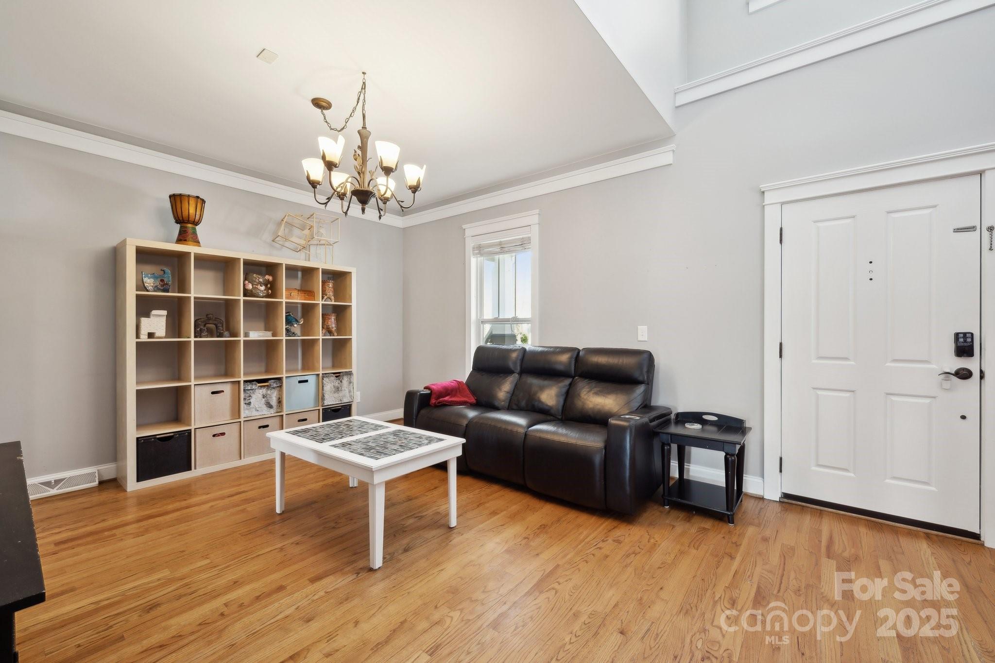 Lake Shore - Residential