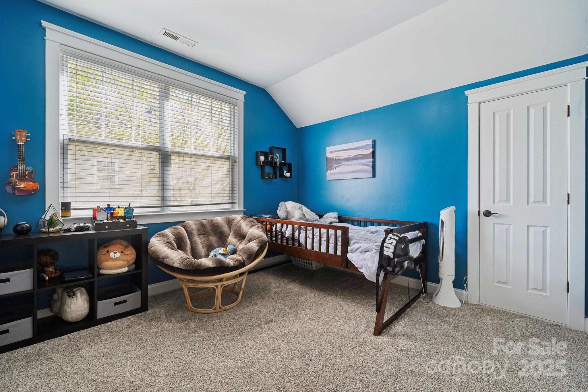 Lake Shore - Residential