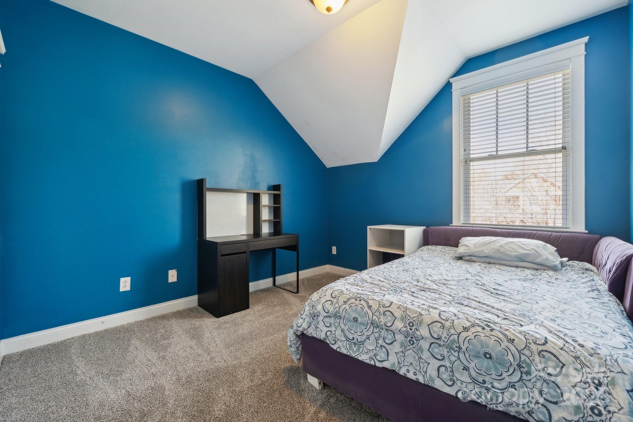 Lake Shore - Residential