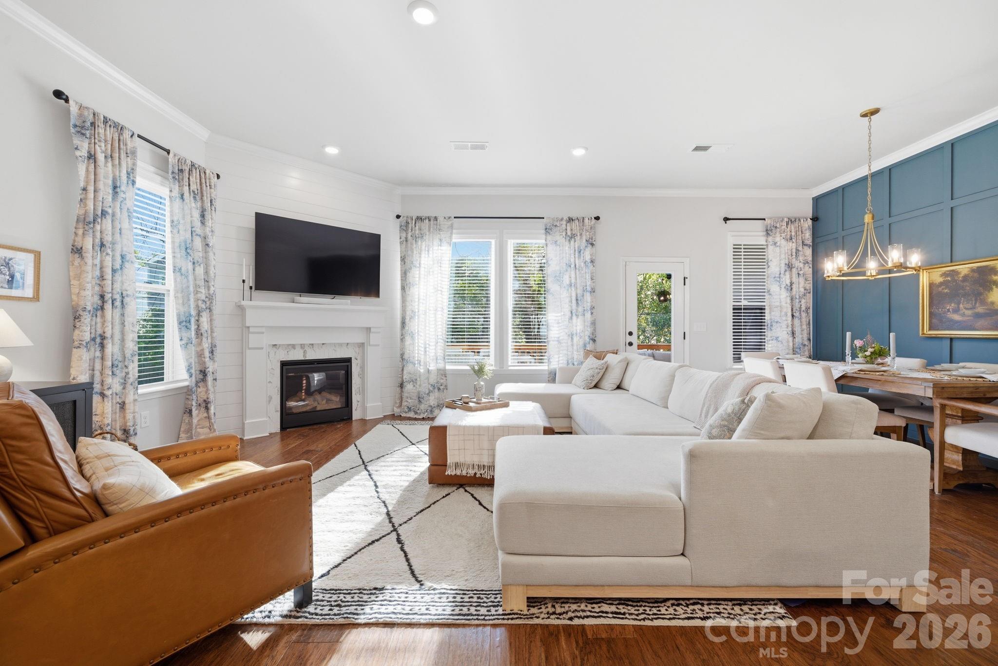 Villa Heights - Residential