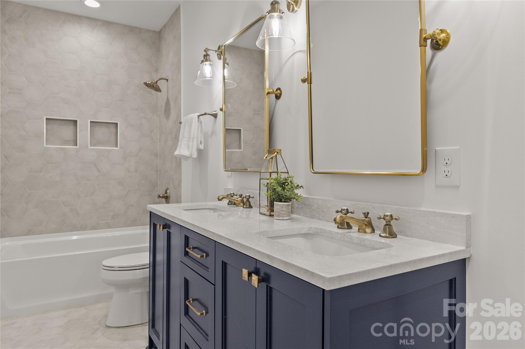 Pinnacle Ridge - Residential