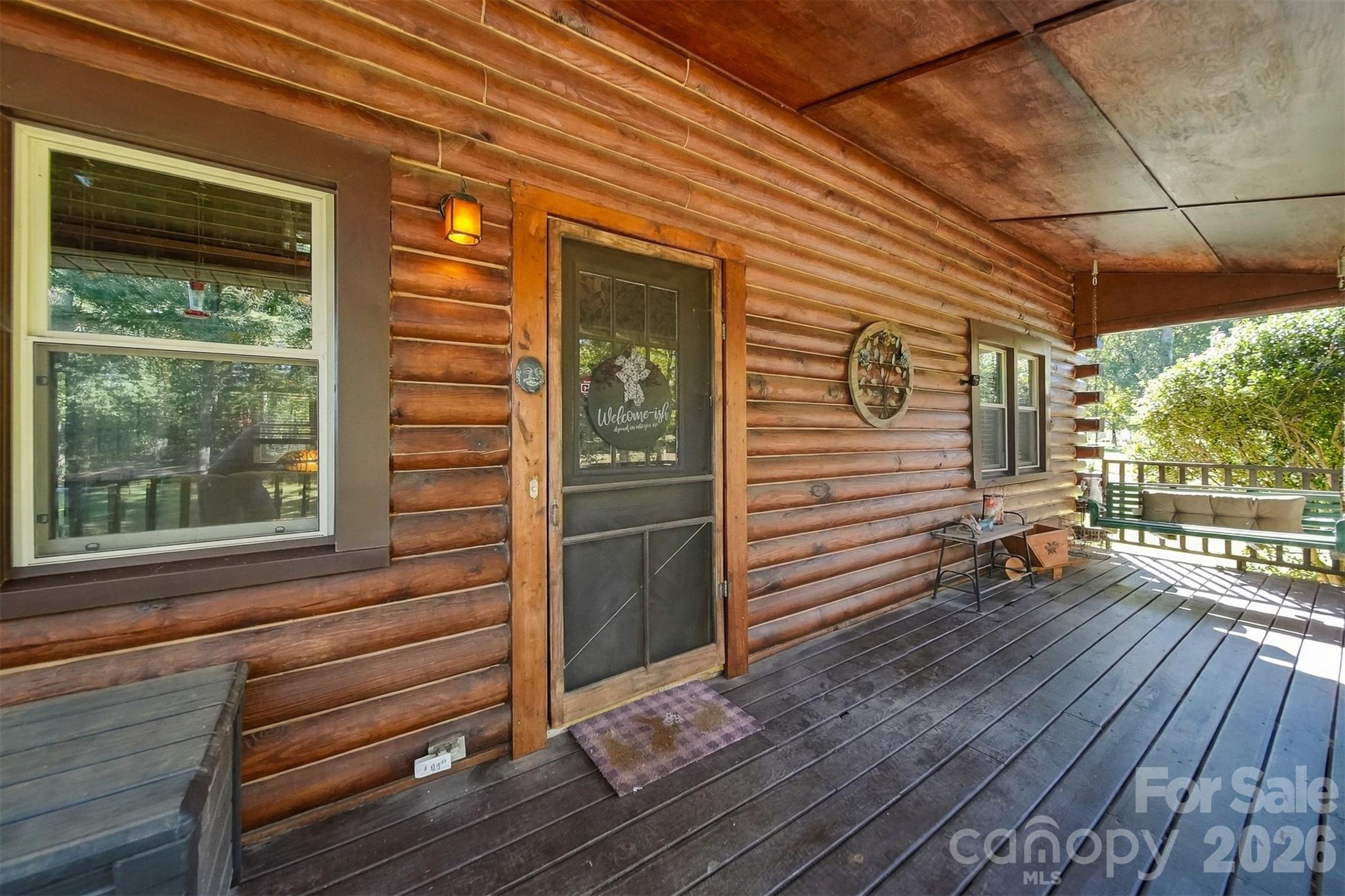 306 Chickasaw Trail
