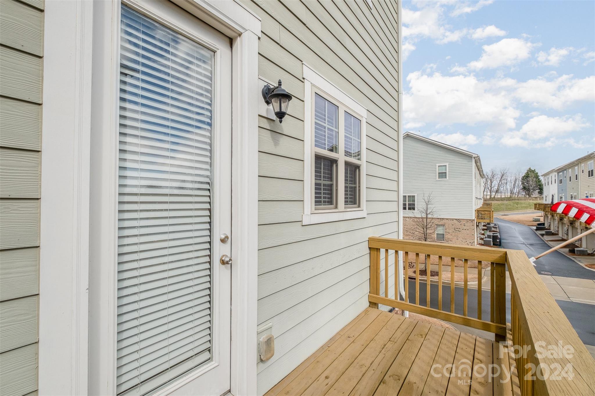 Hadley at Arrowood Station - Residential