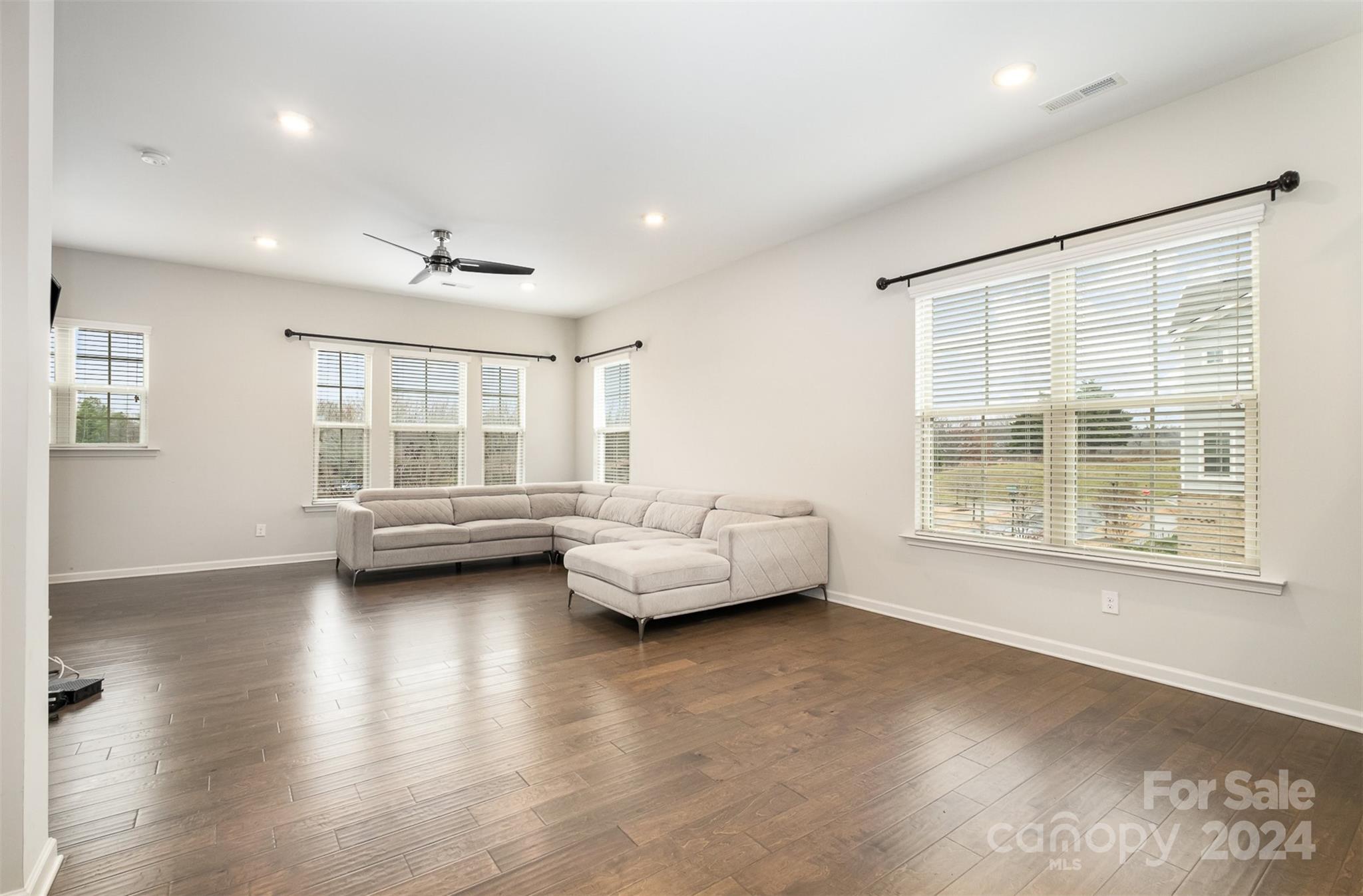 Hadley at Arrowood Station - Residential