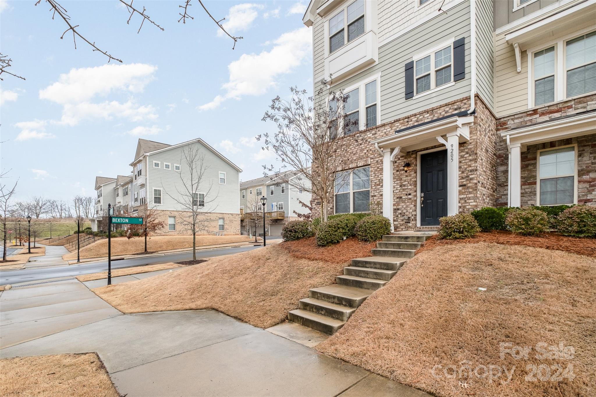 Hadley at Arrowood Station - Residential