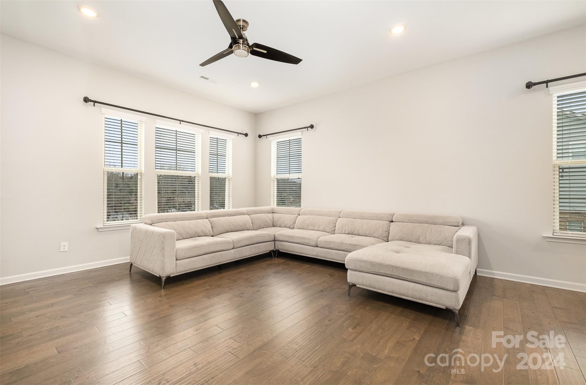 Hadley at Arrowood Station - Residential