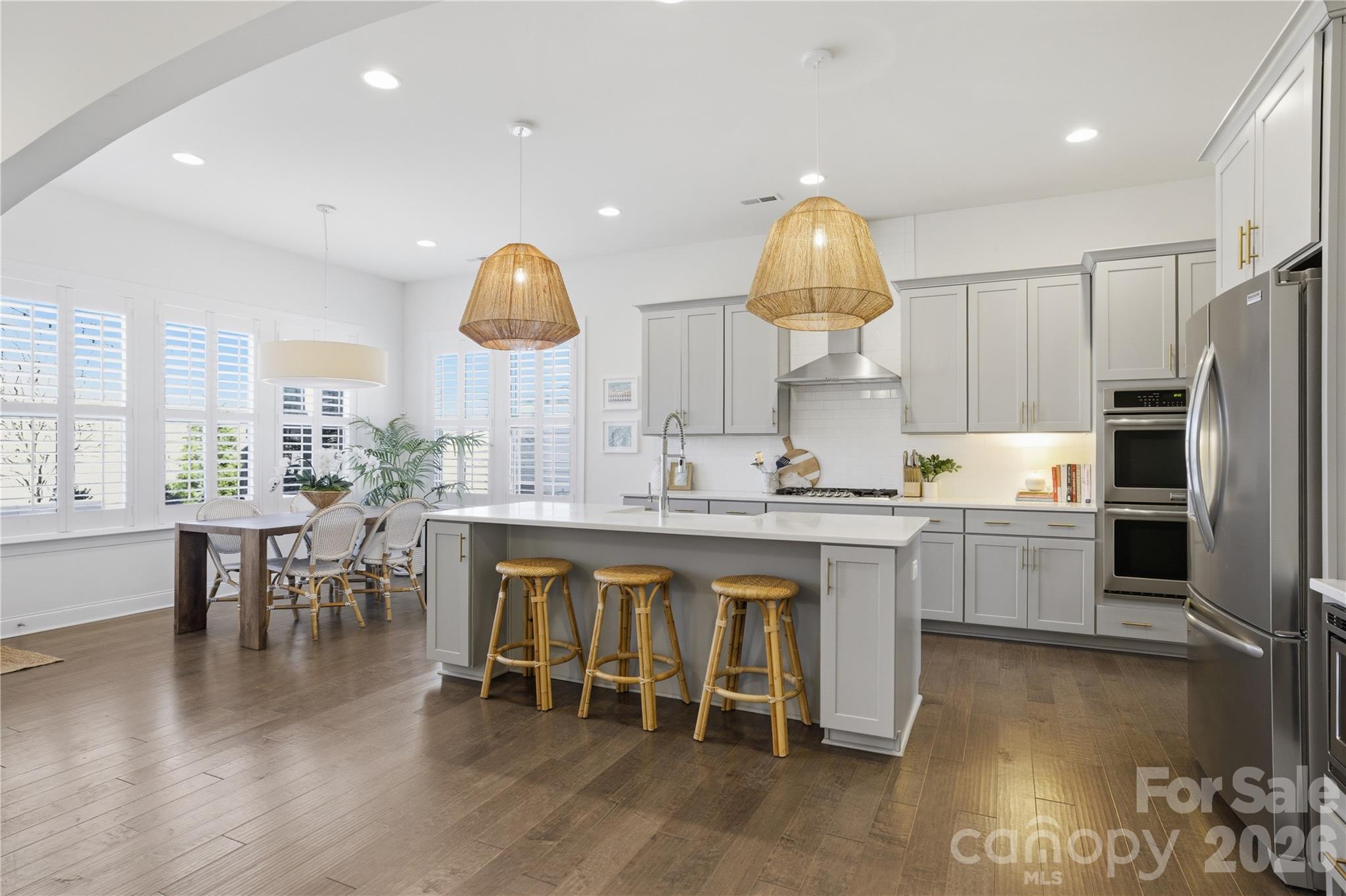 12516 Es Draper Drive