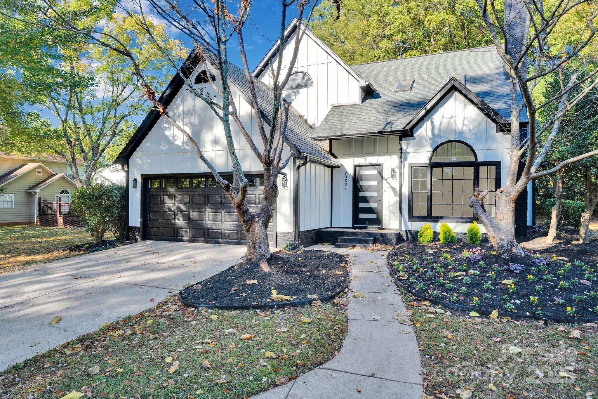 20807 Willow Pond Road