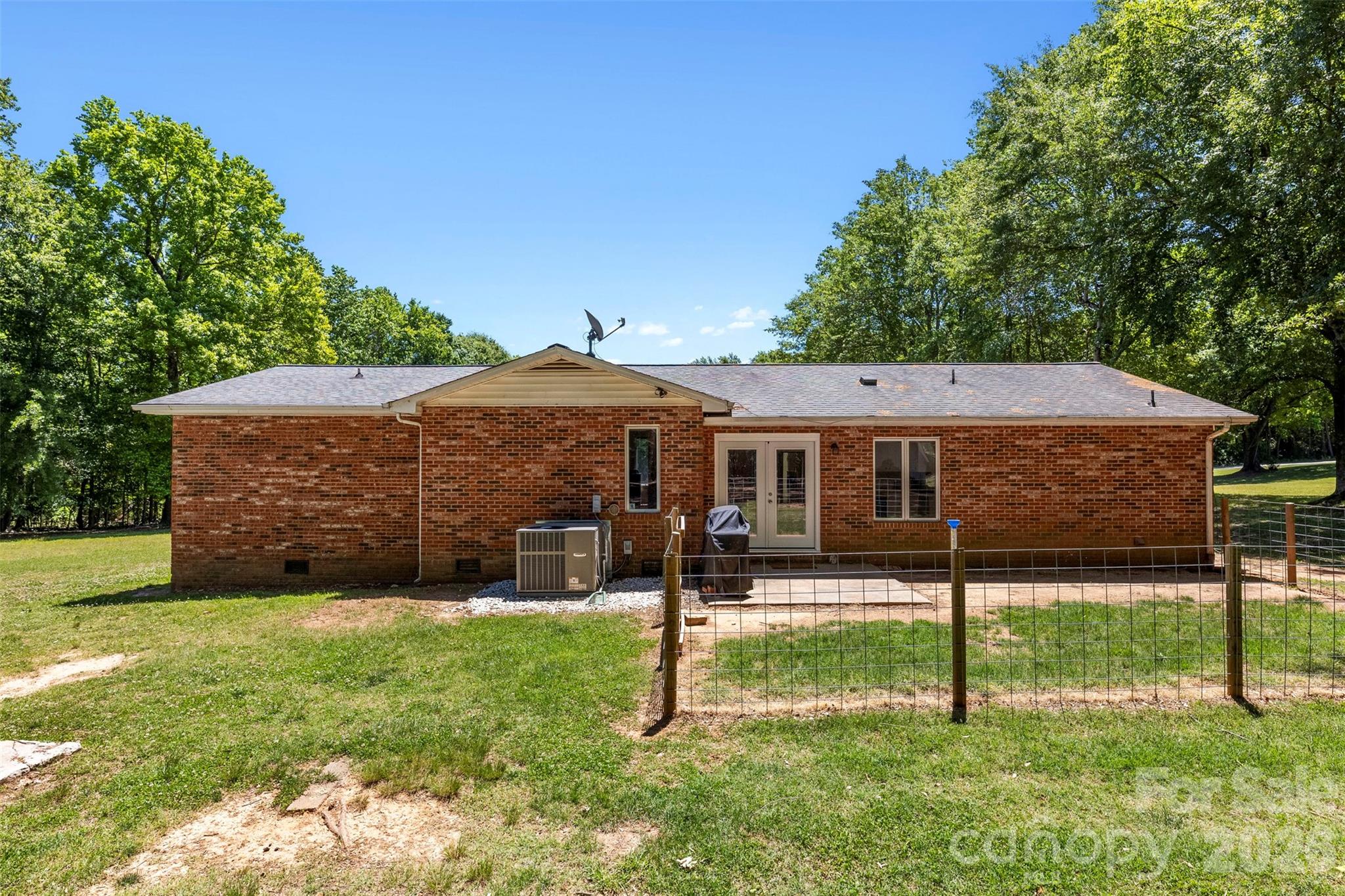229 Hoyles Road